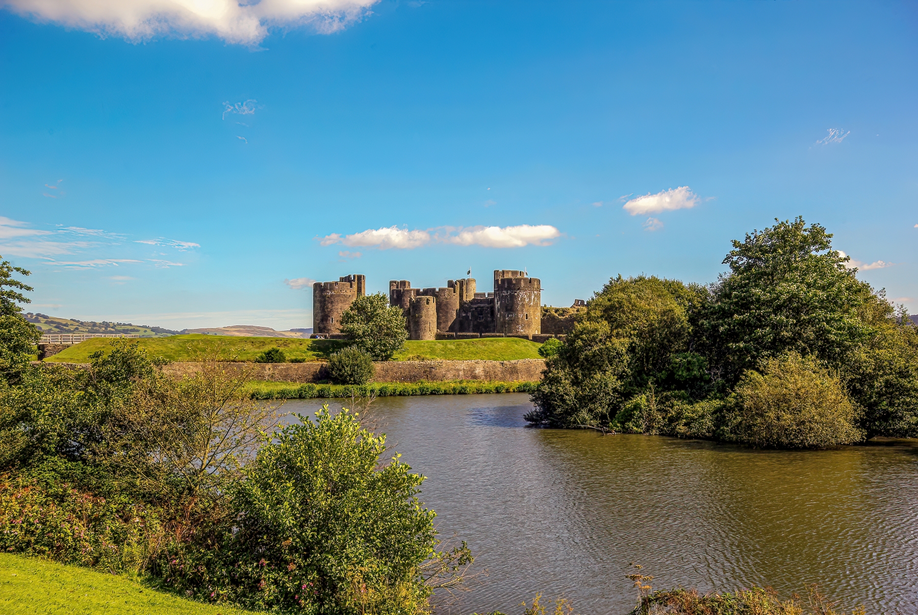 /gallery/west_europe/Wales/glamorgan/caerphilly castle/Caerphilly Castle Wales 2012-c002_med.jpg
